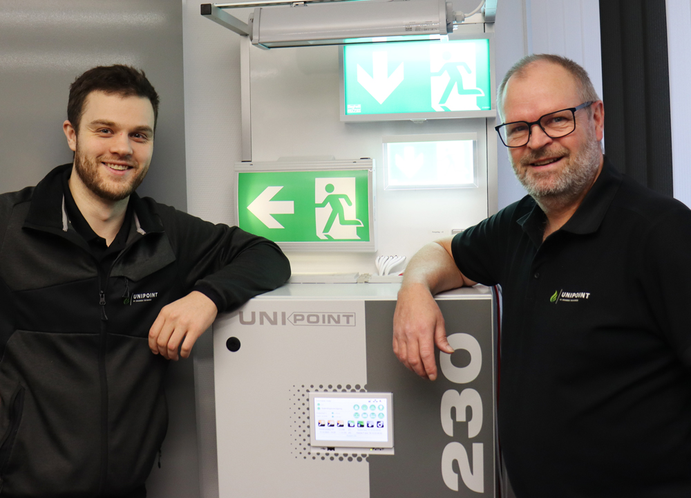 Unipoints serviceteknikere Frederik og Peter